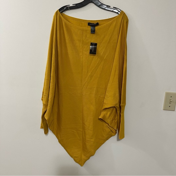 Ashley Stewart Mango Moji‎ Top With An Asymmetrical Hemline - Picture 1 of 4